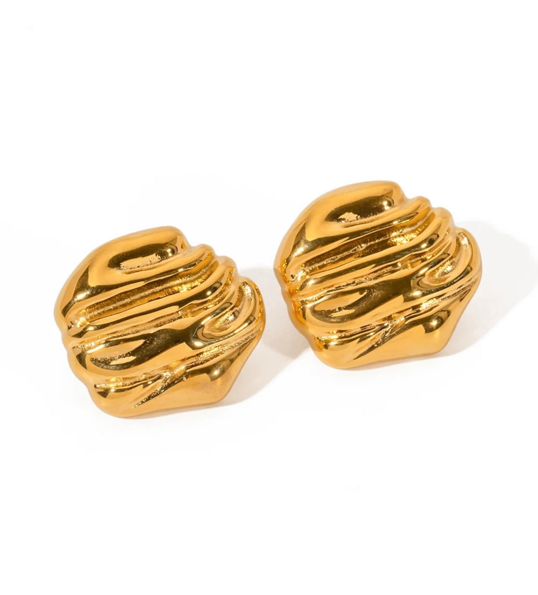 LA Earrings Gold